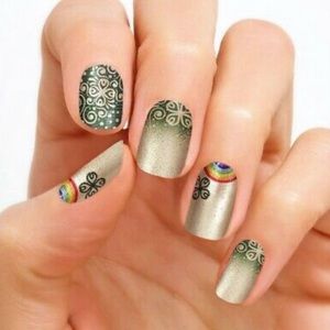 Color Street Nails Clover The Rainbow celtic Irish St Patrick’s Day RARE